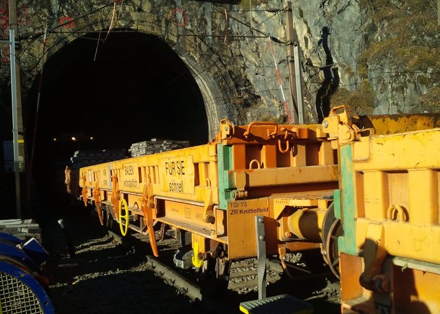 Tunnelarbeiten werden auf der "alten Westbahnstrecke" zu Schienenersatzverkehr führen.