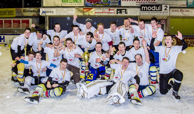 Das Farmteam des UECR Huben kürte sich zum Meister der Kärntner Liga West Division 2. | Foto: Brunner Images