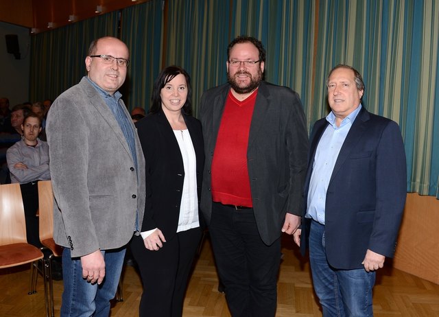 Gailtalbahn-Informationsveranstaltung in Dellach/Gail mit Bgm.Hannes Lenzhofer, Grünen-Sprecherin Marion Mitsche, ÖBB-Pressesprecher Christoph Posch und Verkehrs-Landesrat Rolf Holub (Grüne)