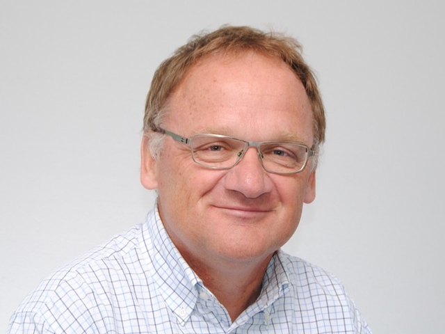 Er gibt Ratschläge um Nachbarschaftsstreitigkeiten zu vermeiden: Karl Santer (Launoy-Santer Ziviltechniker GmbH) | Foto: KK