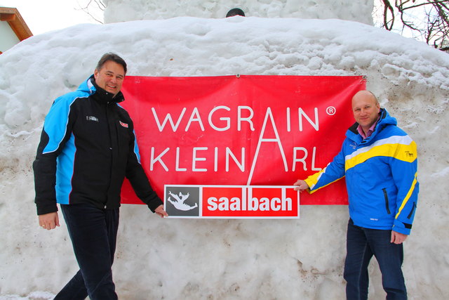 Stefan Passrugger, GF Wagrain-Kleinarl Tourismus (re.) freut sich mit Wolfgang Breitfuß, GF TVB Saalbach Hinterglemm, über die Platzierung bei der Trivago-Umfrage. | Foto: TVB Saalbach Hinterglemm, Wagrain-Kleinarl Tourismus