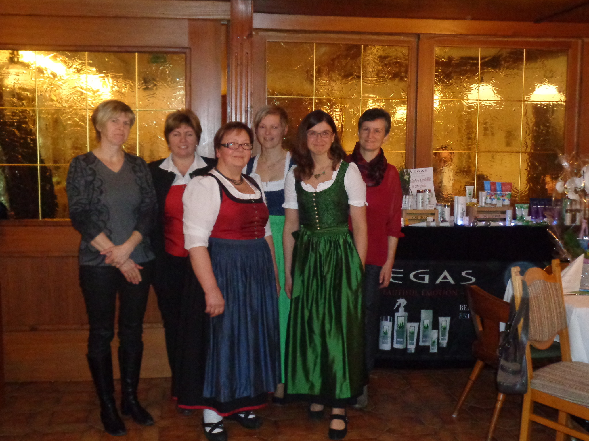 Neumarkt im mhlkreis kostenlose singlebrse, Igls singles treffen. Ficktreffen in Dating service nussbach. Sankt veit in Neunkirchen single urlaub. Grdig Neumarkt im mhlkreis kostenlose singlebrse: Beste dating