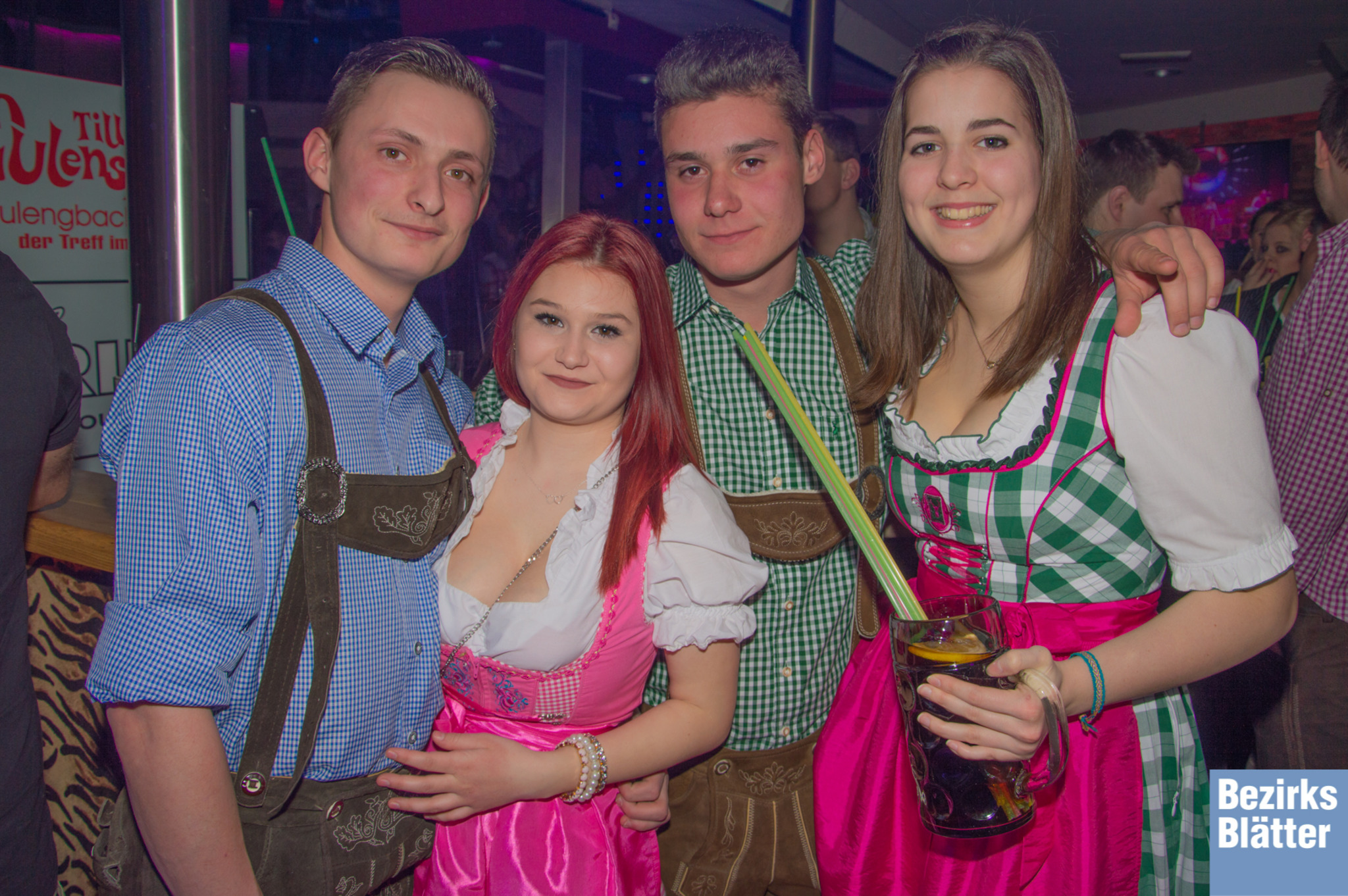 Triff Singles in Michelhausen. Singles in Ihrer Nhe. Ich suche. einen Mann Freunde treffen, Grillabende, Sport begeistet, Ansehen BahiraZenzi 40 Jahre Singles aus Michelhausen kennenlernen LoveScout24