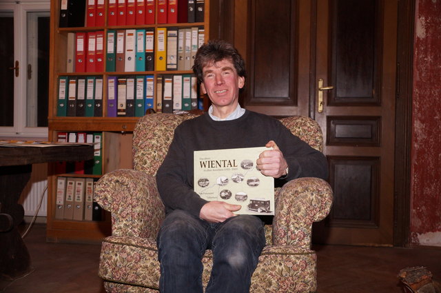 In einem Buch hat Dieter Halama die Zwischenkriegszeit genauestens behandelt, derzeit ist es jedoch vergriffen.