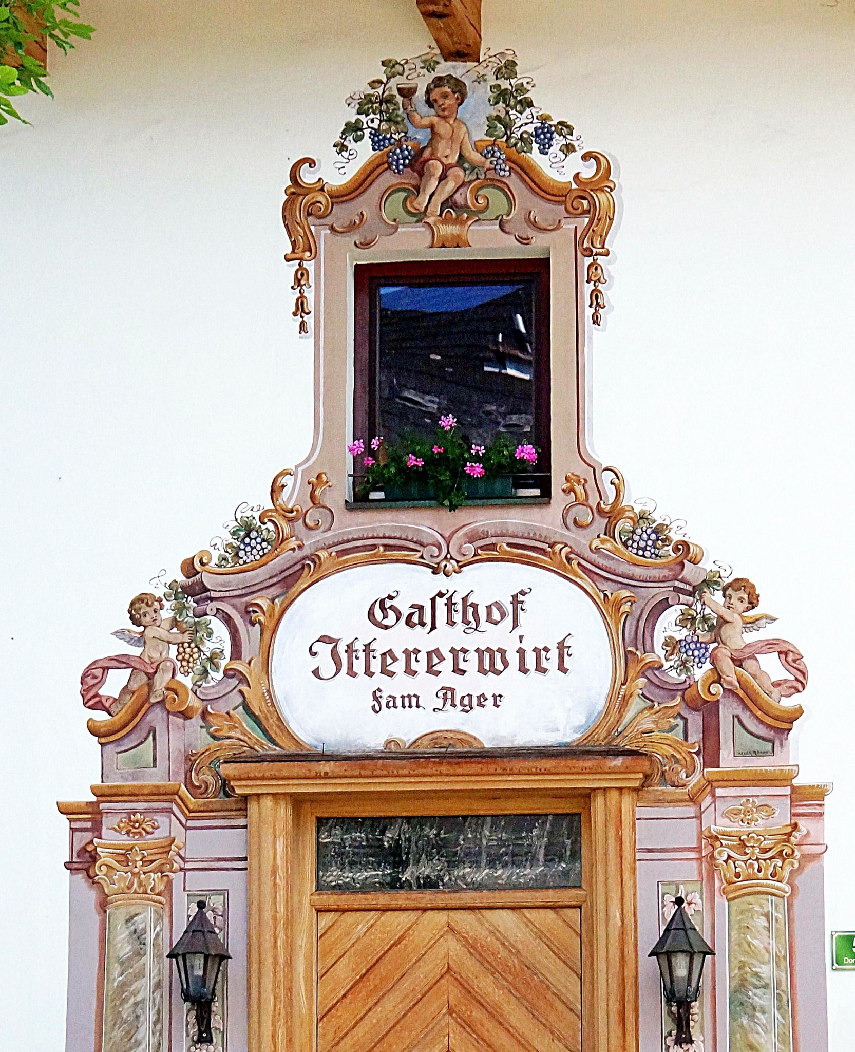 HAUSWAND-Malerei (2) - Kufstein