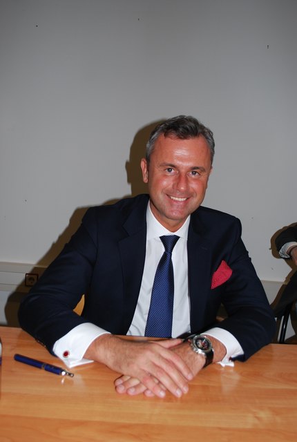 Norbert Hofer will in die Hofburg und "ein Präsident sein, der aktiv eingreift".