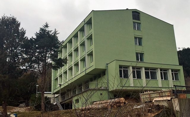 Das ehemalige ÖGB-Jugendheim in der Prein steht wieder  zum Verkauf. | Foto: RAXmedia