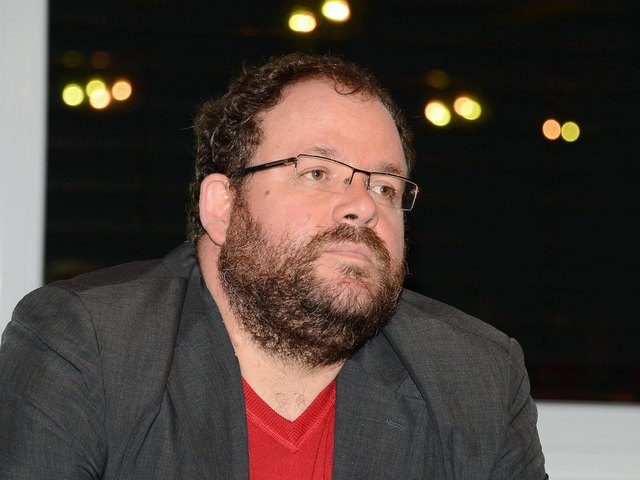 ÖBB-Pressesprecher Christoph Posch war das Ziel vieler kritischer Fragen. Nicht alle konnte er zufriedenstellend beantworten