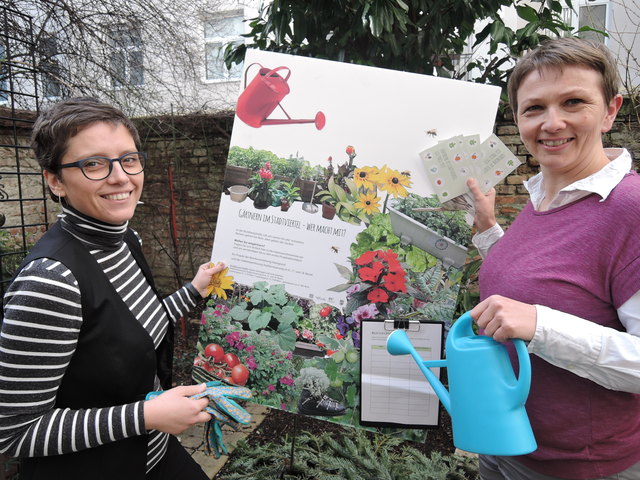 Amila Sirbegovic (l.) und Angela Salchegger von der Gebietsbetreuung.