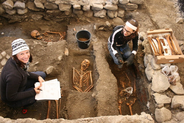 Gräberfunde aus dem Mittelalter in St. Peter (2014) | Foto: TALPA GnbR