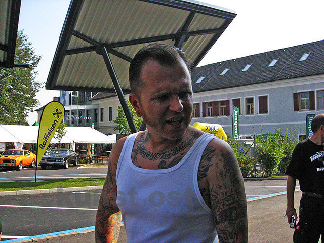 Reisinger 2009 bei einer der Gleisdorfer Tattoo Conventions, die er mit seinem Team realisiert hat