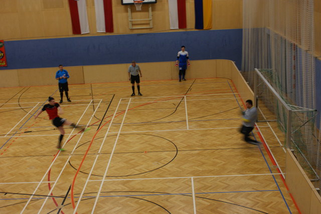 Entscheidung durch Elfmeterschiessen: KSC Arberia gegen Trinidad & a Pago