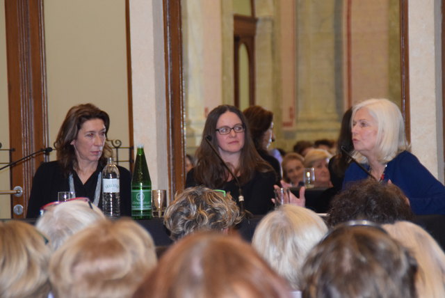 Drei Detektivinnen auf den Spuren der Frauenrechte: Adele Neuhauser, Eva Woska-Nimmervoll, Elfriede Hammerl