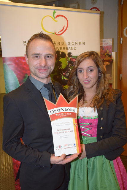 Stolz auf ihre "Genuss-Krone" sind Bernd und Adelina Hoanzl aus Kukmirn.