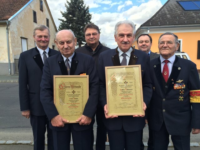 Obmann Ernst Bedec, Bürgermeister Franz Kern, Josef Jost, Vizepräsident Siegfried Heinz, Erich Bedöcs und Robert Kohlmann.