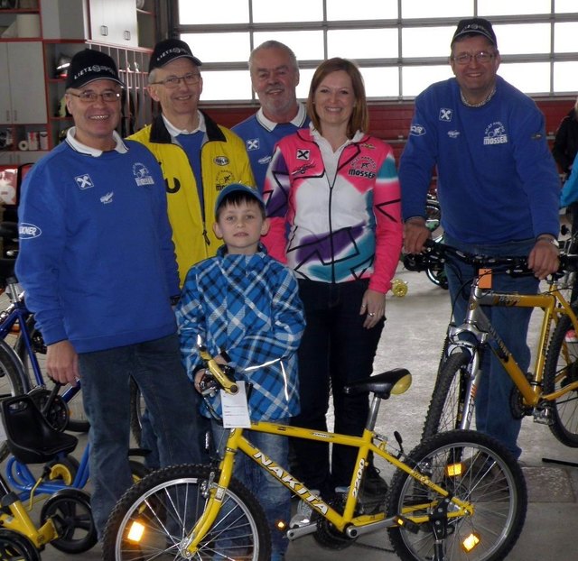 Der Radclub Randegg freut sich auf viele Besucher beim Radbasar im Feuerwehrhaus. | Foto: Strohmaier