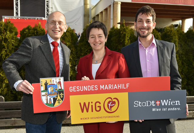 "Mariahilf wird gesünder", präsentieren Dennis Beck, Sonja Wehsely und Markus Rumelhart (v.l.). | Foto: PID Christian Jobst