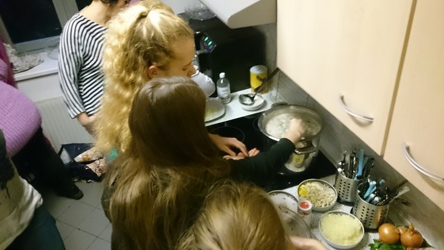 Rumänischer Kochabend am 04.03. 2016: Einmal mehr ein weiterer erfolgreicher internationaler Kochabend im Familienzentrum Dialog, Melicharstr. 2, 4020 Linz am 04. 03. 2016