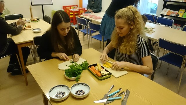 Rumänischer Kochabend am 04.03. 2016: Einmal mehr ein weiterer erfolgreicher internationaler Kochabend im Familienzentrum Dialog, Melicharstr. 2, 4020 Linz am 04. 03. 2016