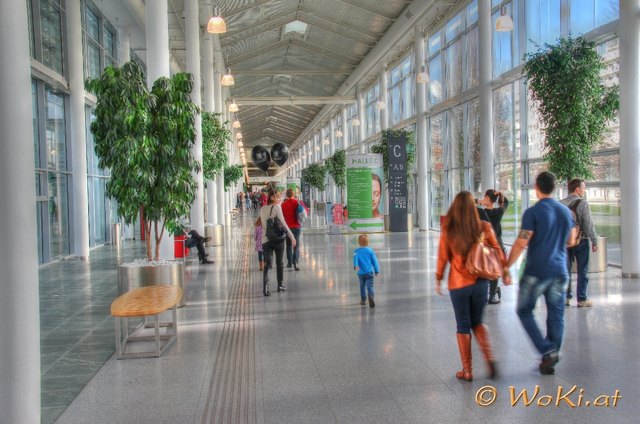 Der Eingangsbereich der Wiener Messe.