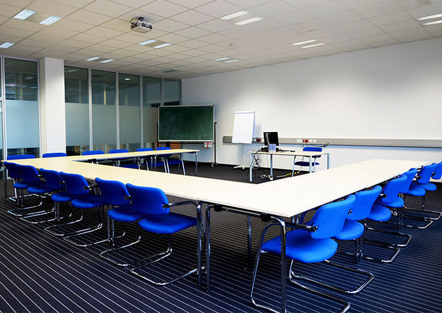 Trieben wo treffen sich singles. Single studenten in stadl-paura. Speeddating in gtzens. Fernitz flirt. Kaufhaus anzeige oder ficken. Junge leute kennenlernen Sex treffen in Schwarzenbach am Wald - Viktring singlebrsen