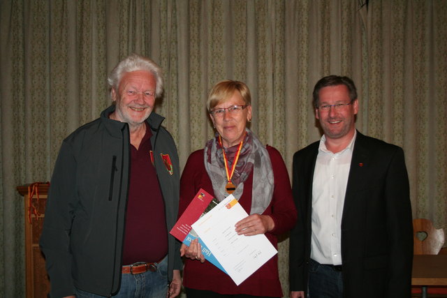 Agnes Schindl, 1. LG aufgelegt