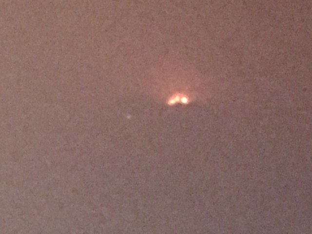 Das Meer aus Flammen war gegen zirka 1.30 Uhr vom Wolfsberger Stadtteil Reding aus gut zu sehen und zu hören