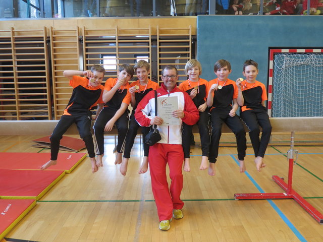 Die Erstklässler feierten einen souveränen Sieg bei der Landesmeisterschaft. | Foto: SMS Werfen