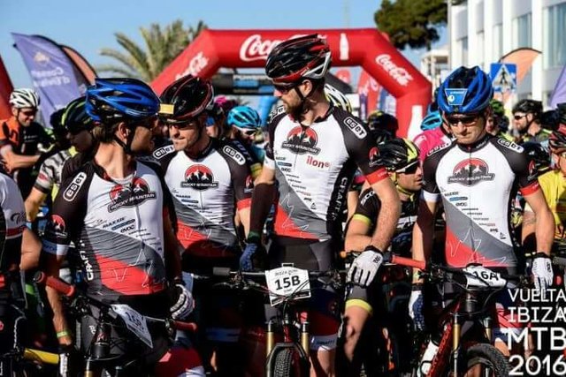 Erfolgreicher fünfter Platz in der Gesamtwertung beim "Vuelta Ibiza" Rennen | Foto: KK