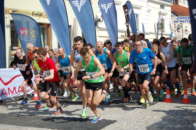 Christian Steinhammer feierte im 5-km-Lauf einen ungefährdeten Start-Ziel-Sieg.