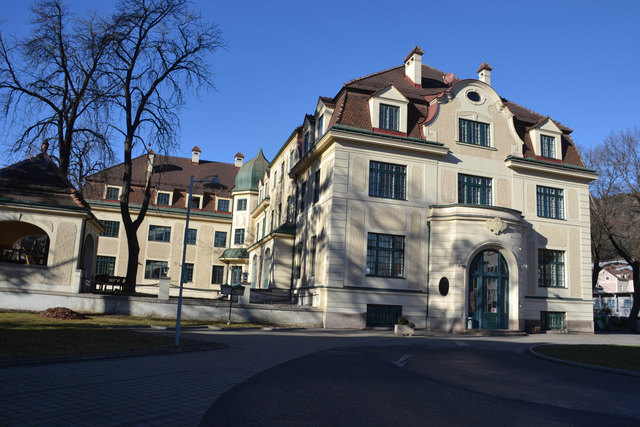 Das Werkshotel in Donawitz stand bisher leer, nun werden Wohnuneinheiten für die Lebenshilfe Leoben geschaffen. | Foto: Weeber