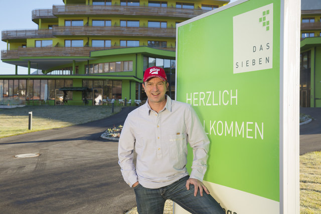 Als Gesundheits-Coach gibt Alexander Pointner sein Wissen und seine Erfahrung im neuen Vier-Sterne-Superior Gesundheitsresort DAS SIEBEN weiter. | Foto: Christian Forcher
