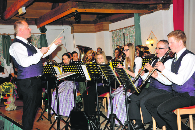 Ein bejubeltes Osterkonzert inszenierte die Trachtenmusikkapelle Reifling. | Foto: Waldhuber