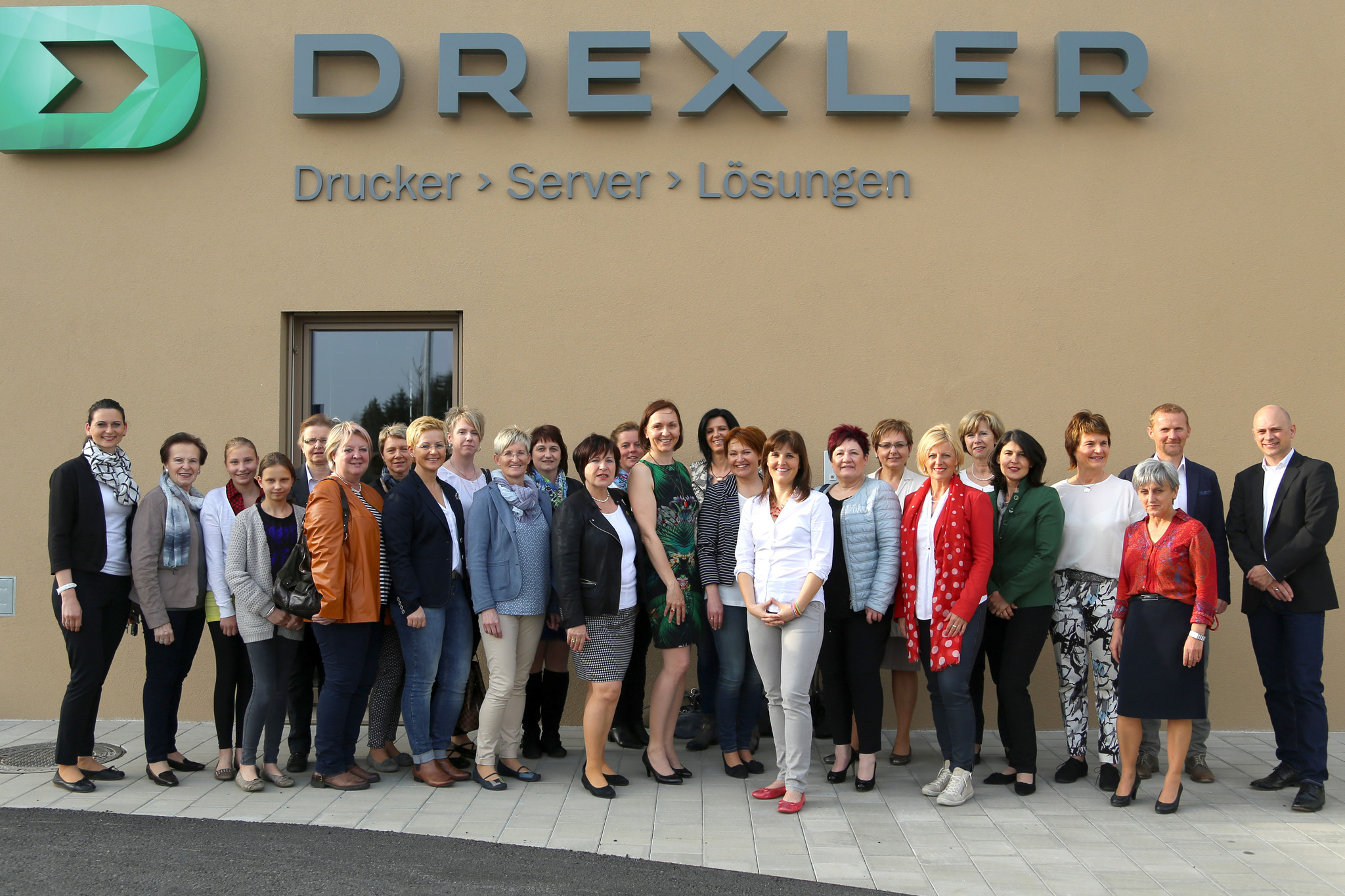 Frau in der Wirtschaft zu Gast bei der Firma Drexler GmbH - Weiz
