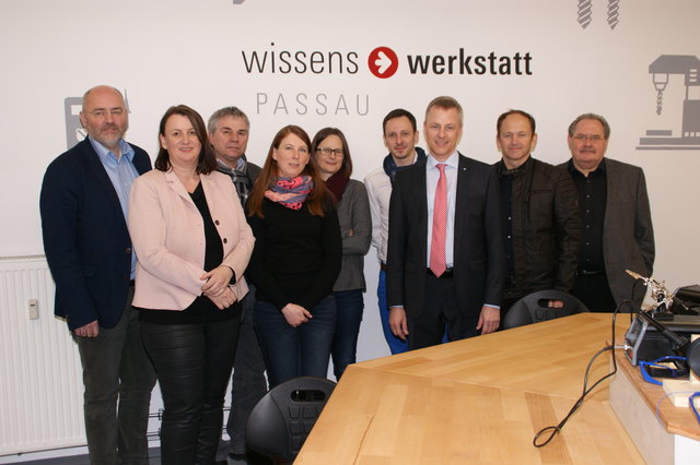 Die Arbeitsgruppe Bildung der Initiative HotSpot Innviertel besuchte die Wissenswerkstatt.