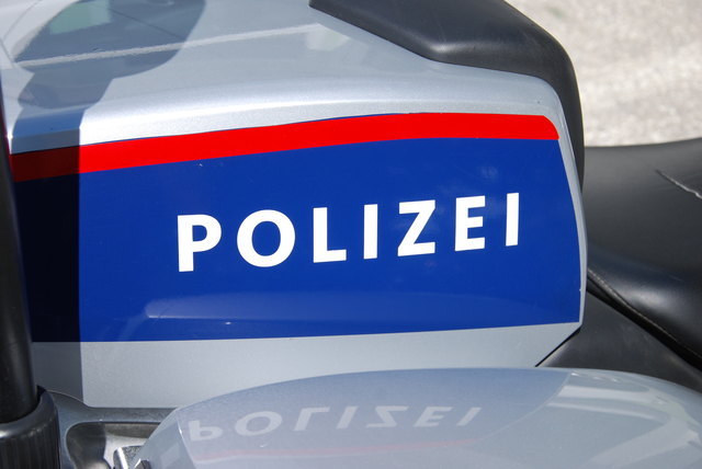 Vier Autos waren in den Verkehrsunfall im Kreuzungsbereich verwickelt