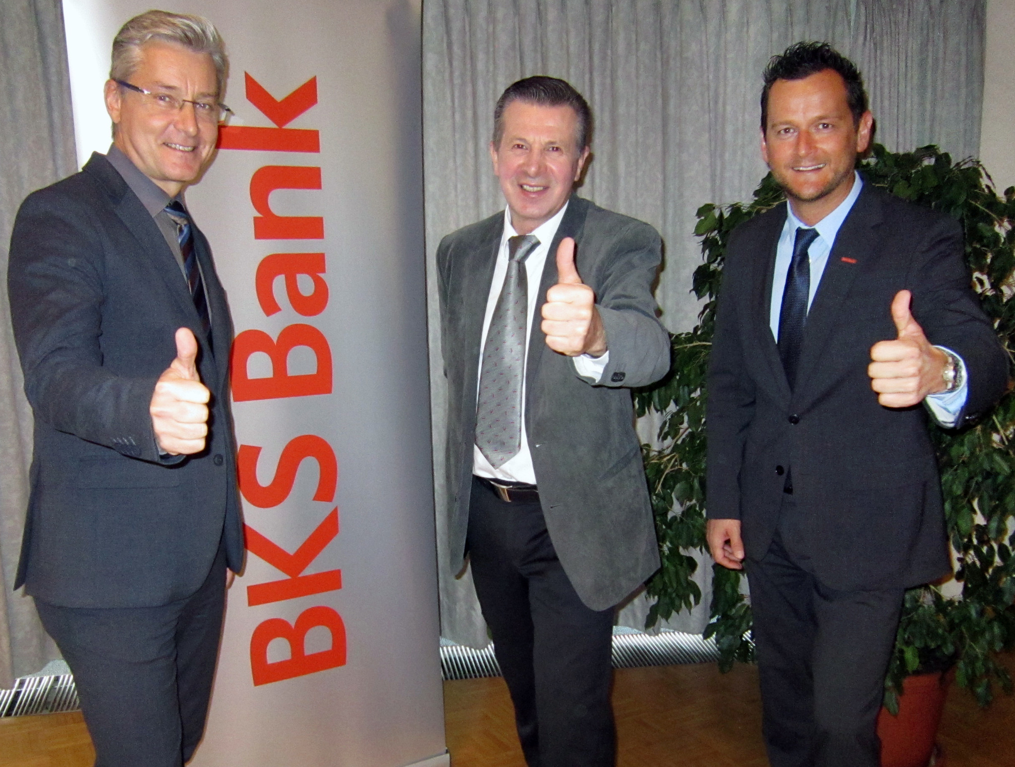 Olympiasieger und Sportmediziner Karl Schnabl macht BKS BankKunden fit