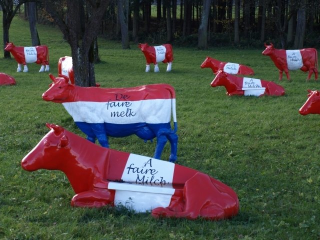 Die "Faironikas" machen auf die Situation der Bauern aufmerksam. | Foto: IG-Milch
