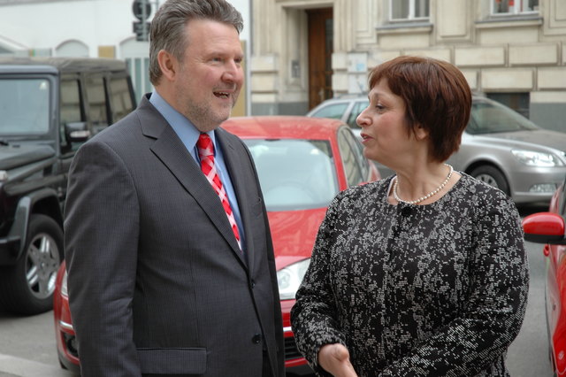Auch Bezirksvorsteherin Gabriele Votava kam zur Besichtigung