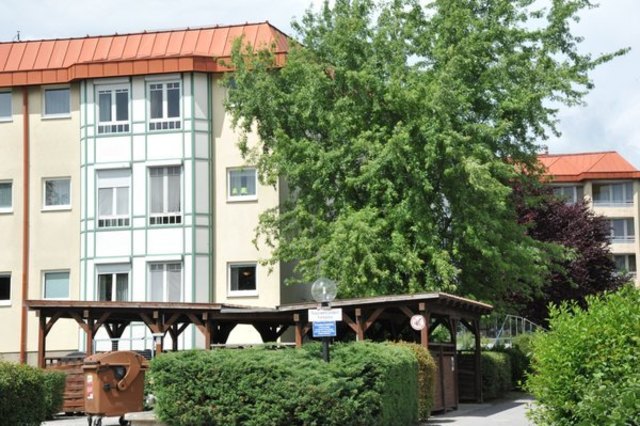 Der Wohntrakt A des Seniorenwohnheims Stadtwald wird in das zukunftsorientierte Modell „Betreubares Wohnen mit Tageszentrum“ umgewandelt. | Foto: Thomas Kainz