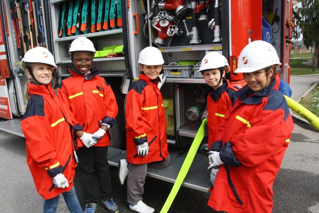 Neun- und Zehnjährige der VS Werndorf verbrachten einen Abenteuertag bei ihrer Feuerwehr.