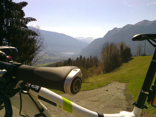 MTB TOUR - HOCHMUTH BEI  GOISERN - BLICK ZUM HALLSTÄTTERSEE UND KRIPPENSTEIN