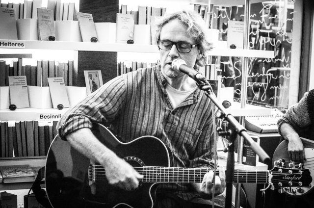 Der Sänger Gebhard Alber von "Goethe groovt". | Foto: Wansch