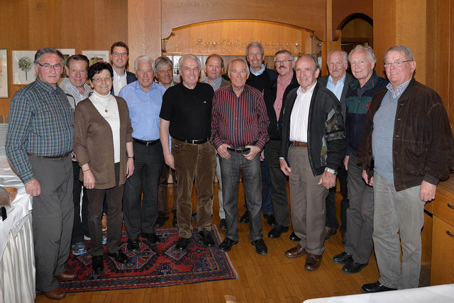 Nach dem intensiven Meinungsaustausch und einem gemeinsamen Mittagessen stellten sich die Altbürgermeister zum Gruppenfoto auf. | Foto: MG Telfs/Dietrich