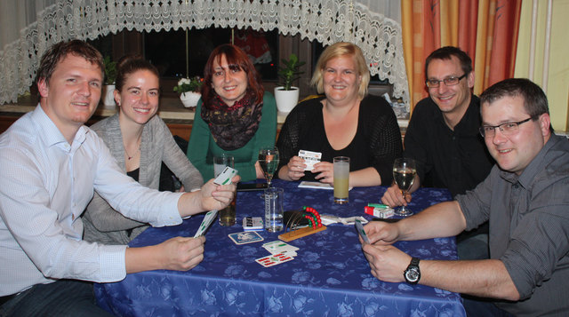 LAbg. Bernhard Hirczy, Kerstin Gindl, Manuela Dax, Eva Winkler, Johann Kahr und Thomas Hoscher freuten sich über viele Besucher