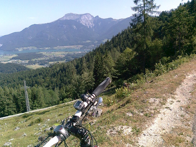 MTB TOUR ZUR BLECKWAND MIT BLICK ZUM WOLFGANGSEE U.SCHAFBERG