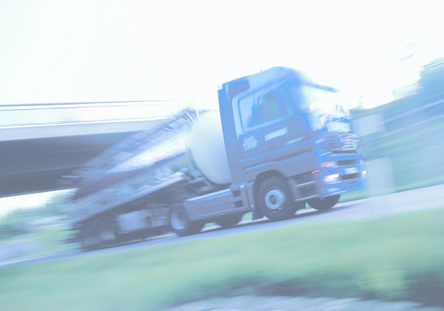 Tausende Lkw-Fahrten wären vermeidbar - bei bewussterem Umgang mit Lebensmitteln. | Foto: MEV