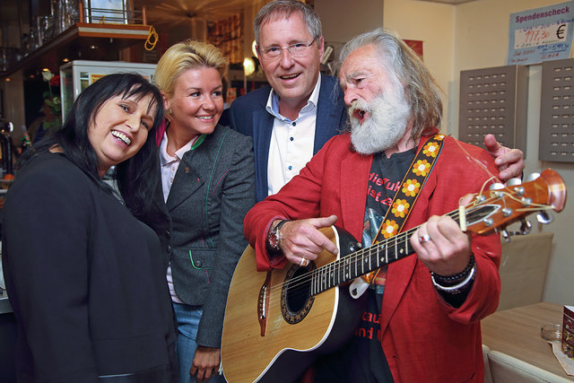 Petra Röttig, Sandra Wassermann, Andreas Skorianz und Centauri Alpha