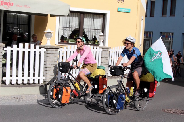 Alexandra und Stefan erreichen Friedberg.