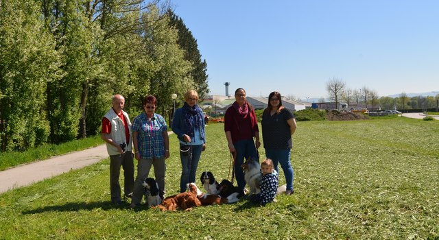 Alfred Rockenschaub, Friederike Rockenschaub, Ursula Puchebner, Julia Wiesner, Silvia und Lina Übelbacher. | Foto: SPÖ